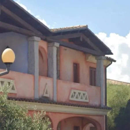 Holiday home Casa Vacanza Da Cristina Monte Petrosu